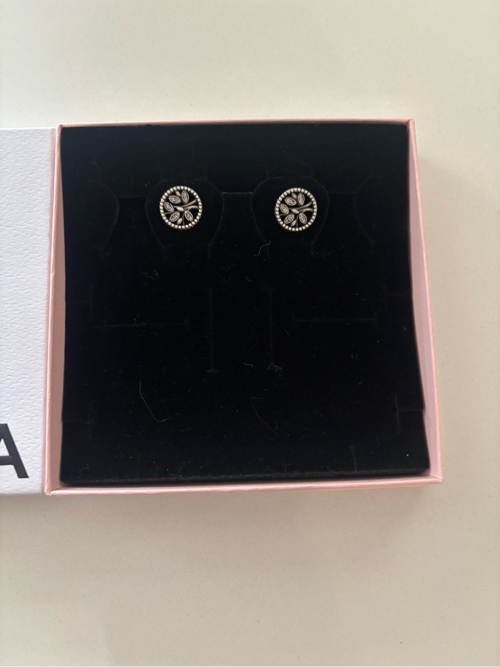 Pandora Sparkling Family Tree Stud Earrings 925